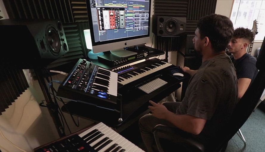 eskape studio video